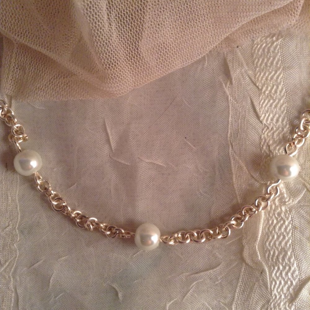 💎 Dainty glass pearl bracelet 💎 - Picture 2 of 2